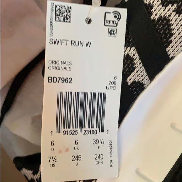 adidas Swift Run "Raw White/Black" Women's Shoe - Picture 5 of 5